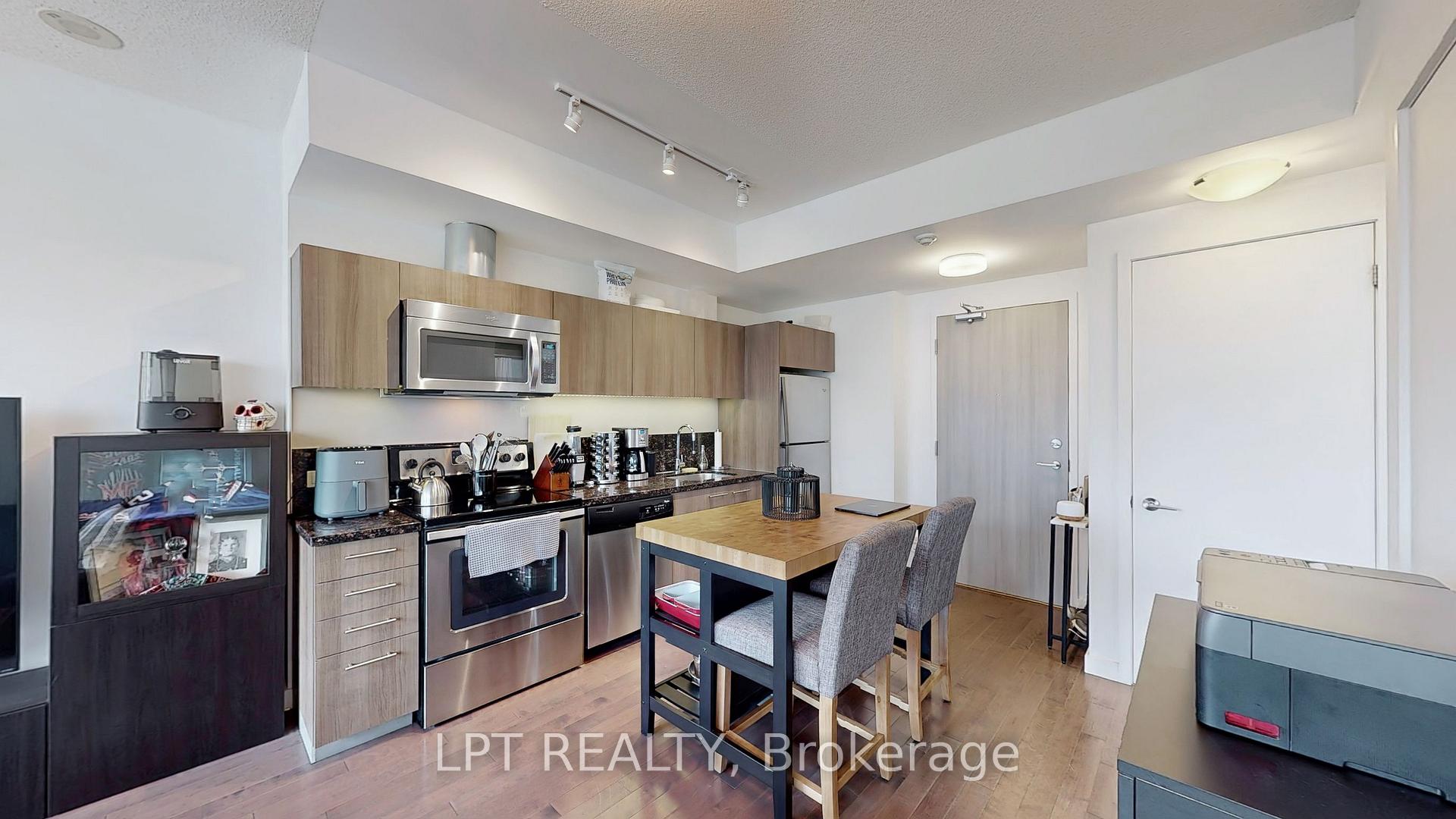 Photo 14 of Unit 503, 390 Cherry Street, Toronto, Waterfront Communities — HOMEH