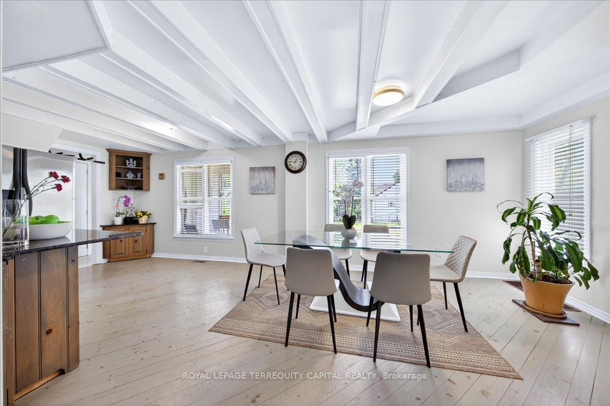 Photo 17 of 260 Douglas Road, Richmond Hill, Oak Ridges Lake Wilcox — HOMEH