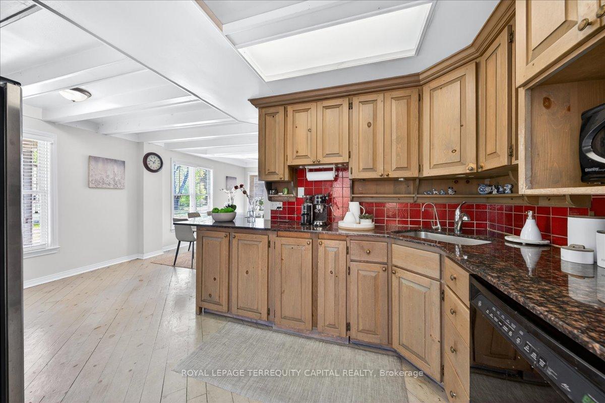 Photo 25 of 260 Douglas Road, Richmond Hill, Oak Ridges Lake Wilcox — HOMEH
