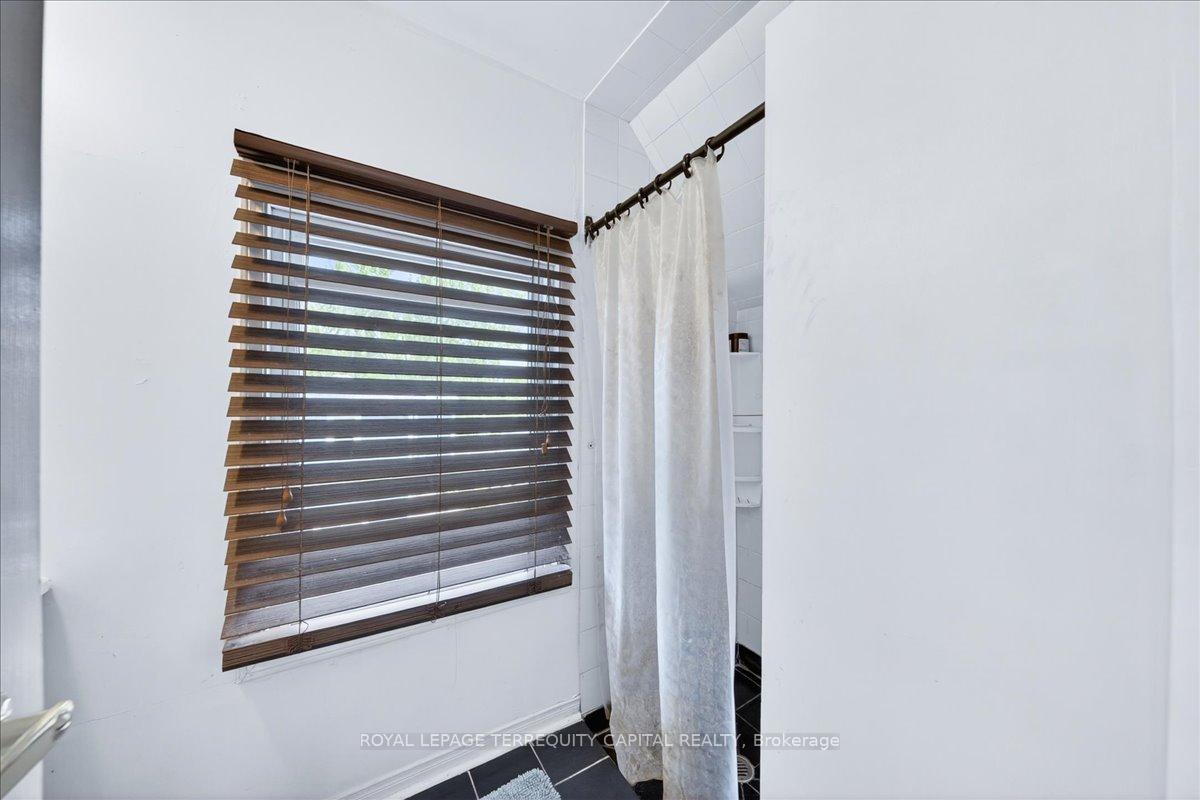 Photo 33 of 260 Douglas Road, Richmond Hill, Oak Ridges Lake Wilcox — HOMEH