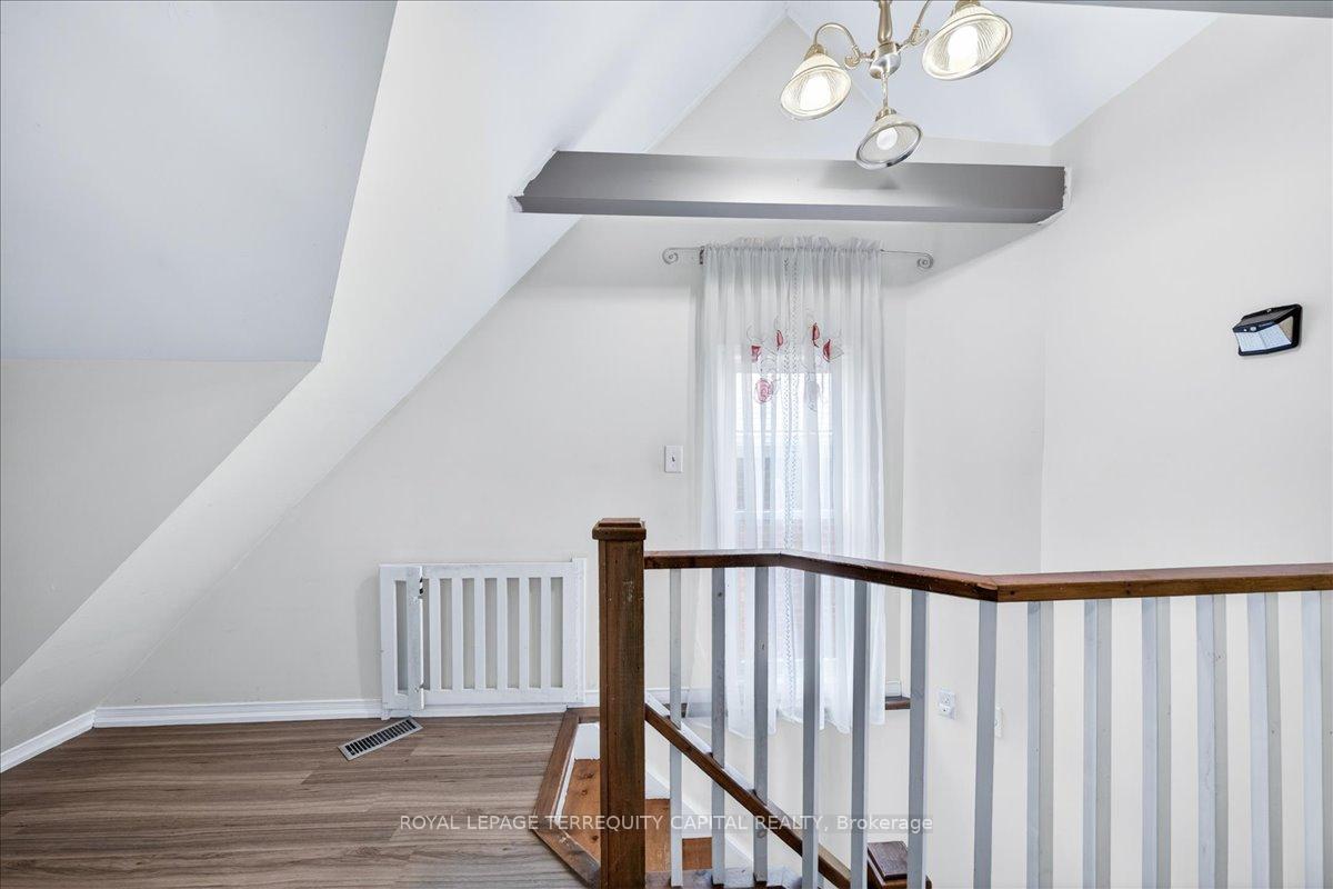 Photo 36 of 260 Douglas Road, Richmond Hill, Oak Ridges Lake Wilcox — HOMEH