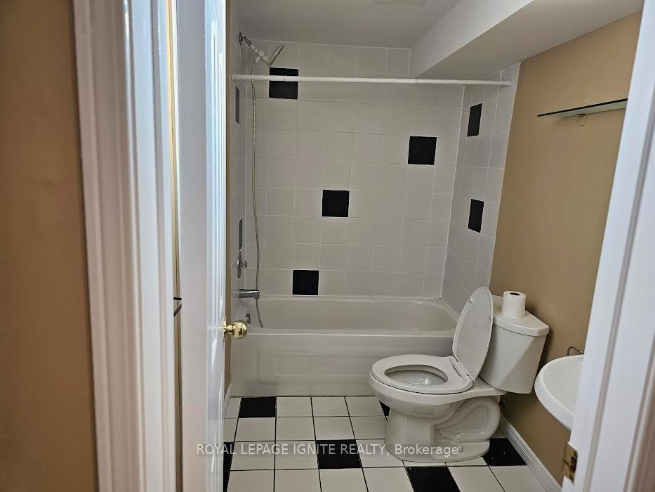Photo 3 of Unit Bsmt, 8 Mid Pines Road, Scarborough, Woburn — HOMEH