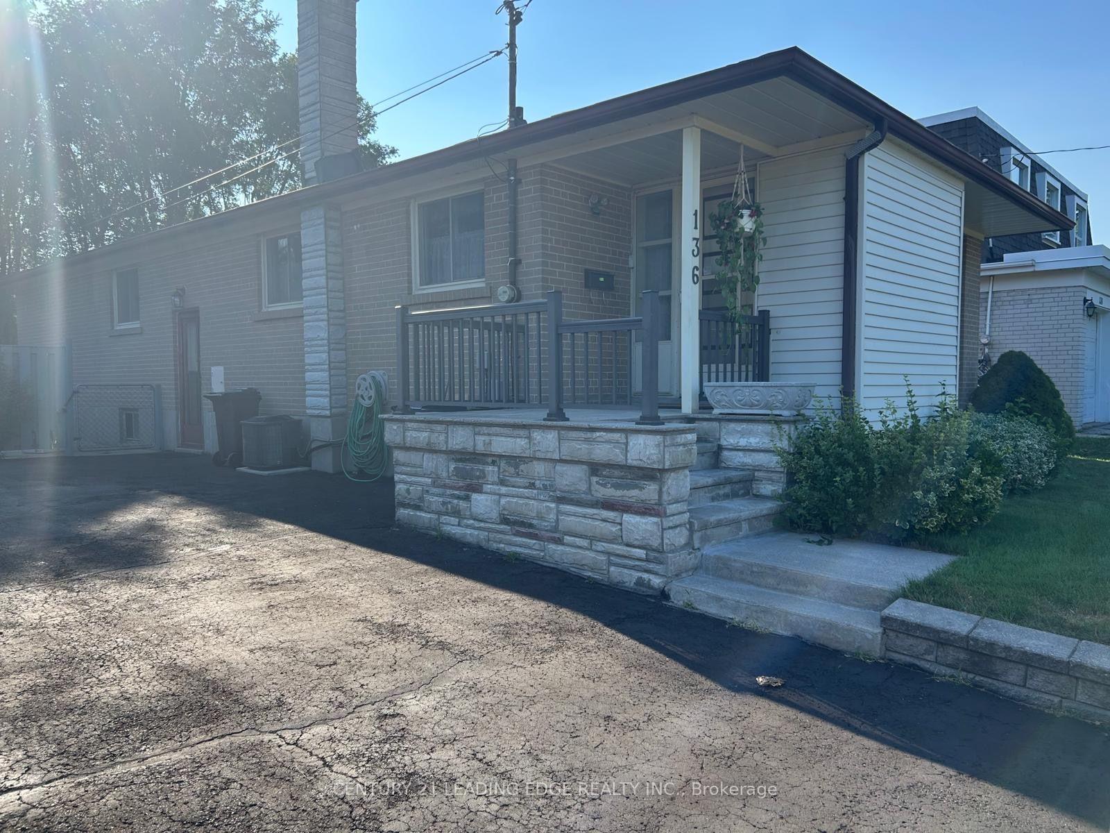 Photo 4 of 136 Morningside Avenue, Scarborough, West Hill — HOMEH