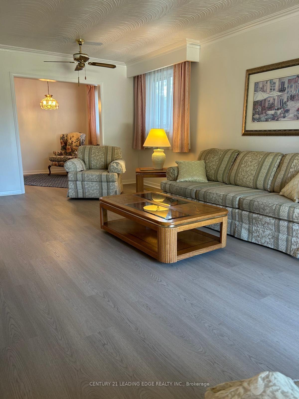 Photo 8 of 136 Morningside Avenue, Scarborough, West Hill — HOMEH