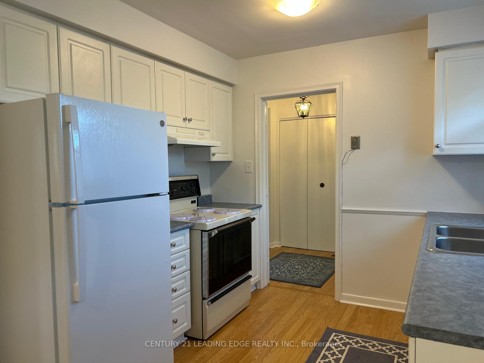 Photo 11 of 136 Morningside Avenue, Scarborough, West Hill — HOMEH