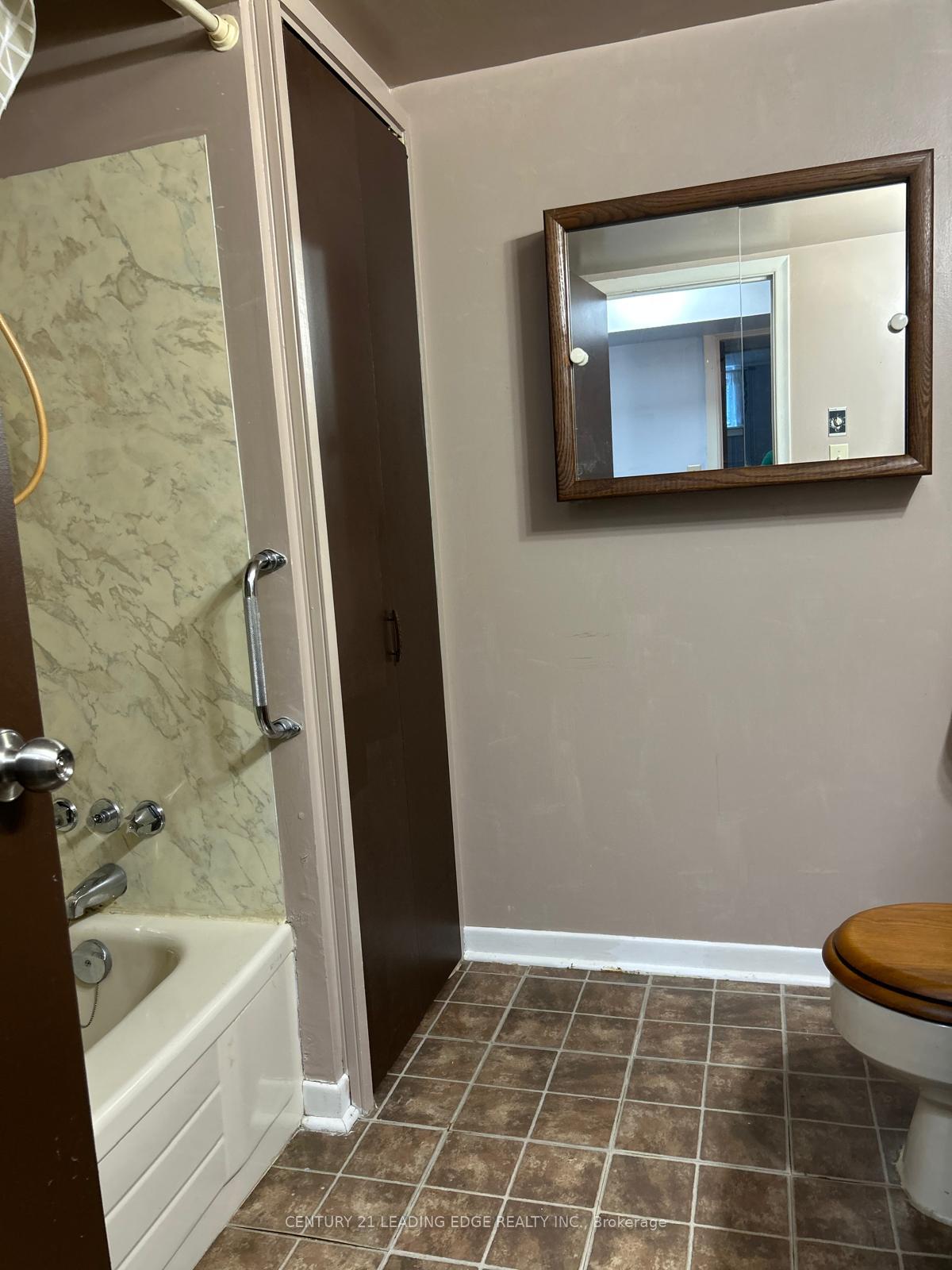 Photo 25 of 136 Morningside Avenue, Scarborough, West Hill — HOMEH