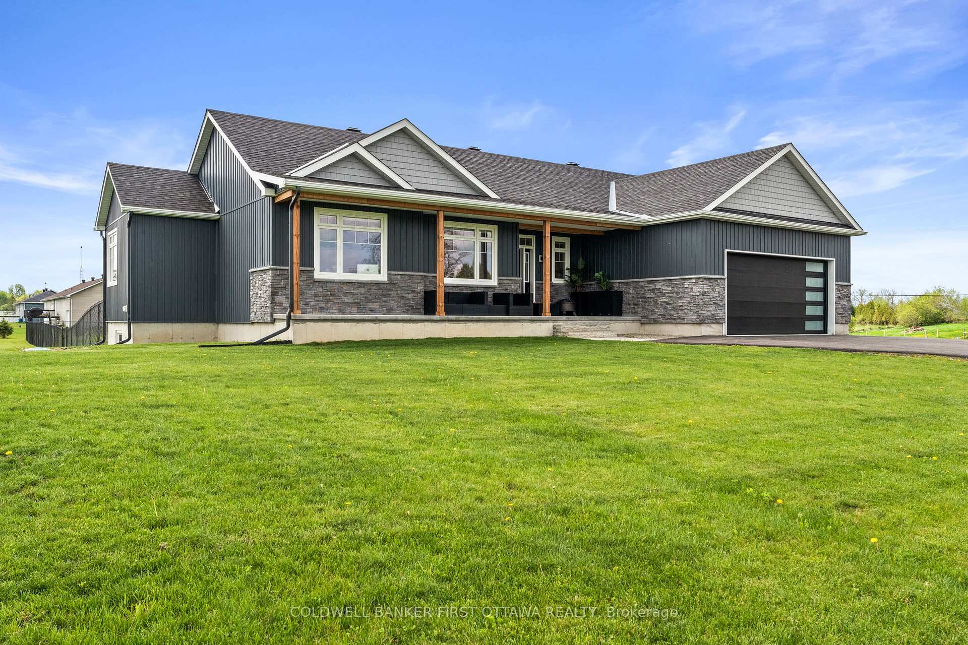Photo 3 of 1027 Matheson Drive, Montague, Montague Twp — HOMEH