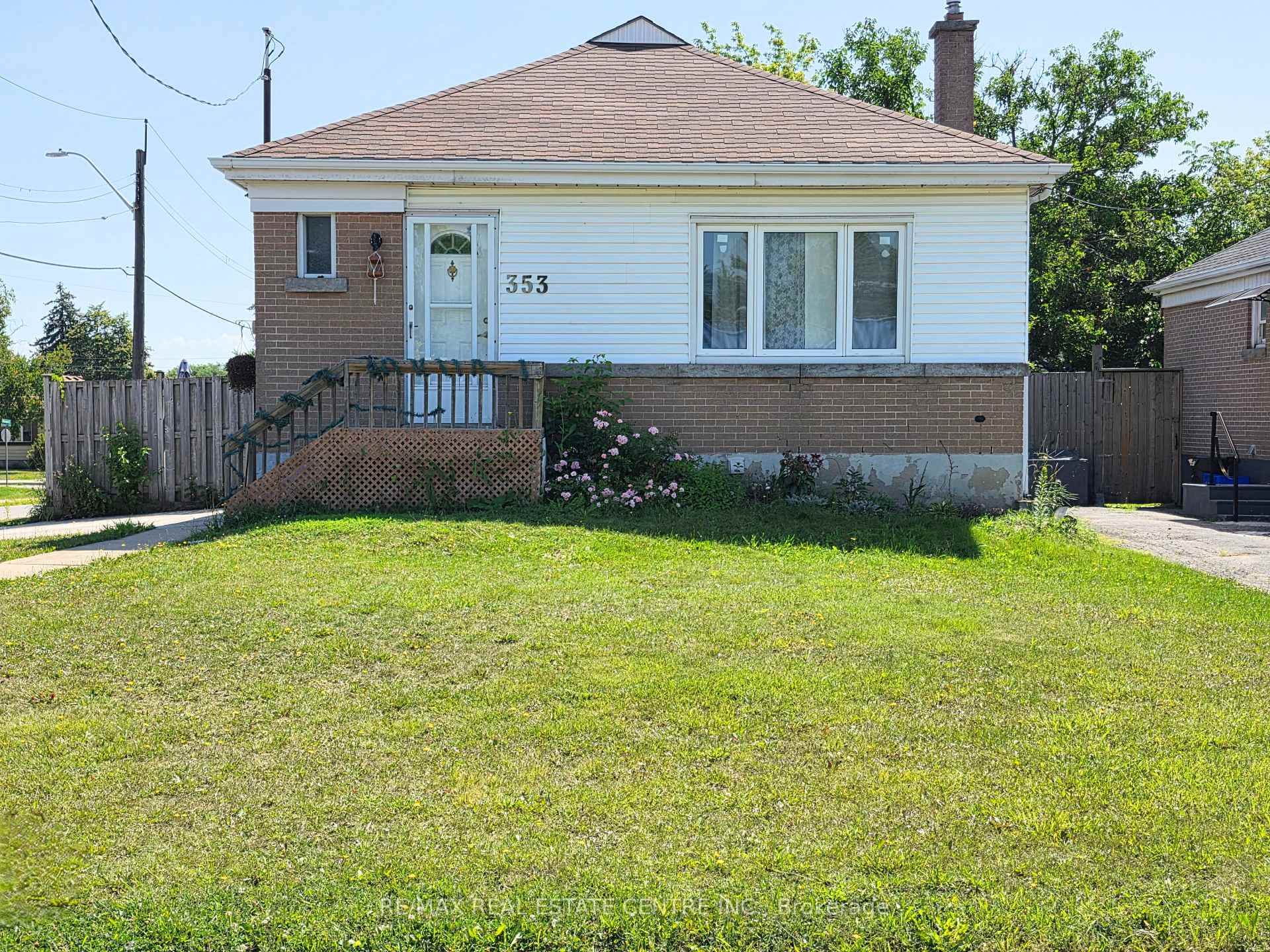 Photo 1 of 353 East 21st Street, Hamilton, Burkholme — HOMEH