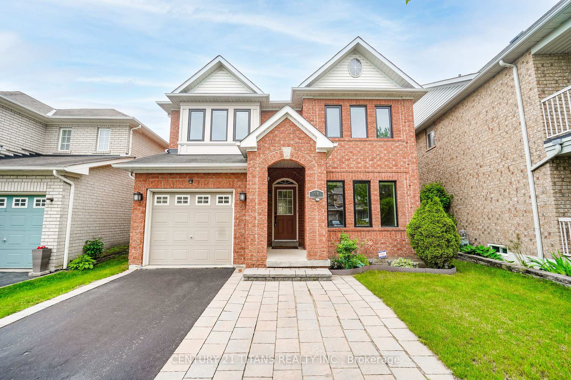 Photo 1 of 94 Greenhalf Drive, Ajax, South East — HOMEH