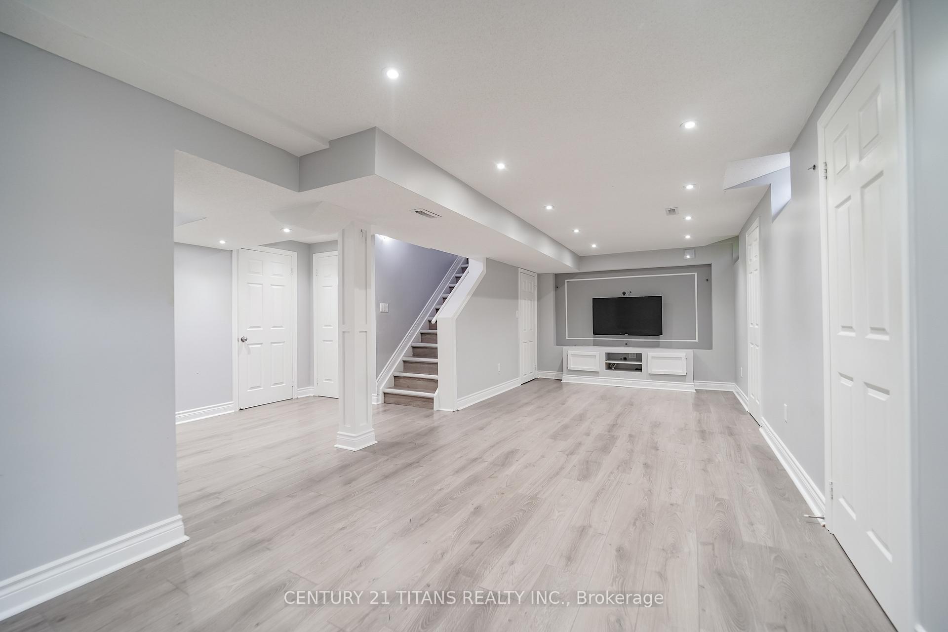 Photo 34 of 94 Greenhalf Drive, Ajax, South East — HOMEH