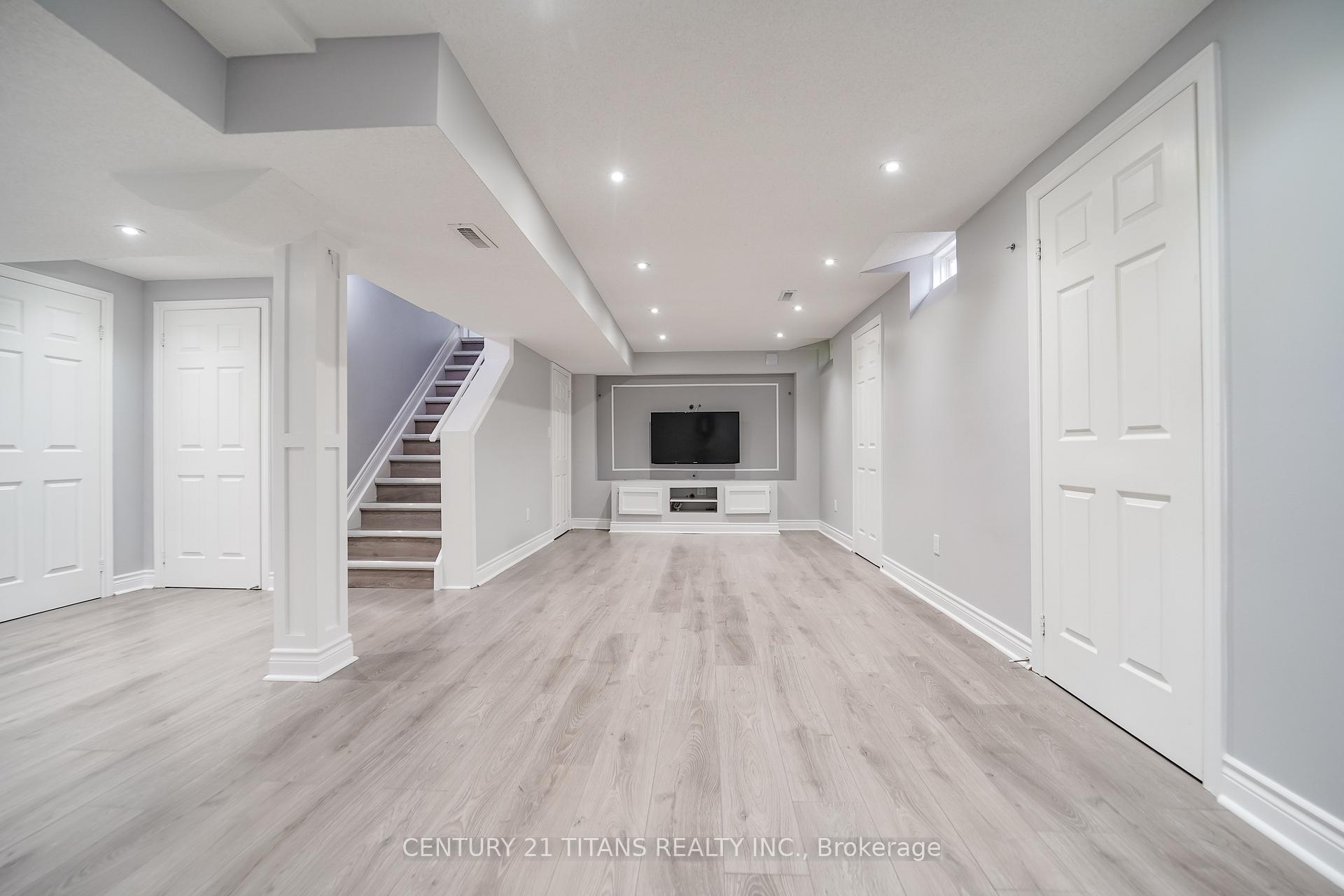 Photo 35 of 94 Greenhalf Drive, Ajax, South East — HOMEH