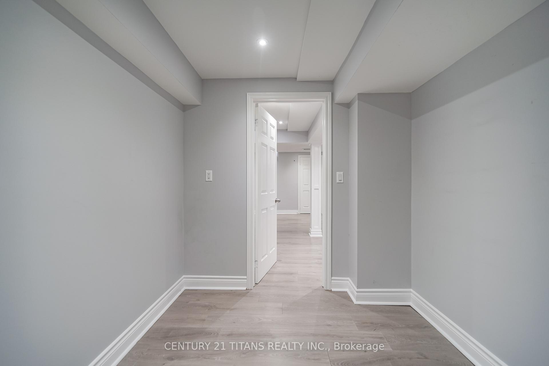 Photo 40 of 94 Greenhalf Drive, Ajax, South East — HOMEH