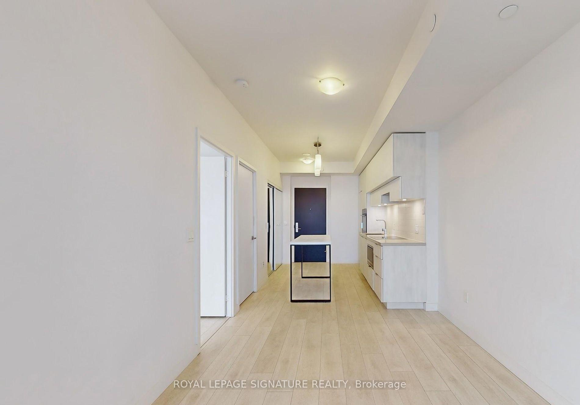 Photo 8 of Unit 3710, 8 Eglinton Avenue E, Toronto, Mount Pleasant West — HOMEH