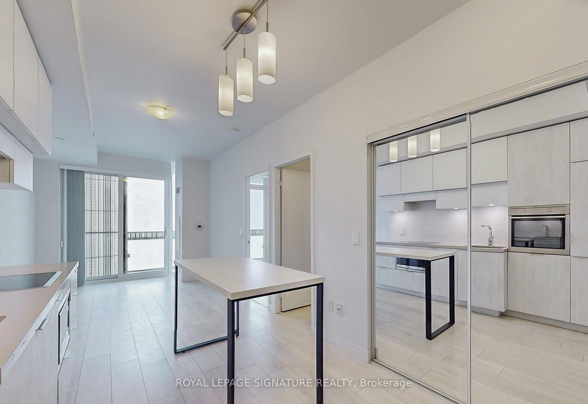 Photo 13 of Unit 3710, 8 Eglinton Avenue E, Toronto, Mount Pleasant West — HOMEH