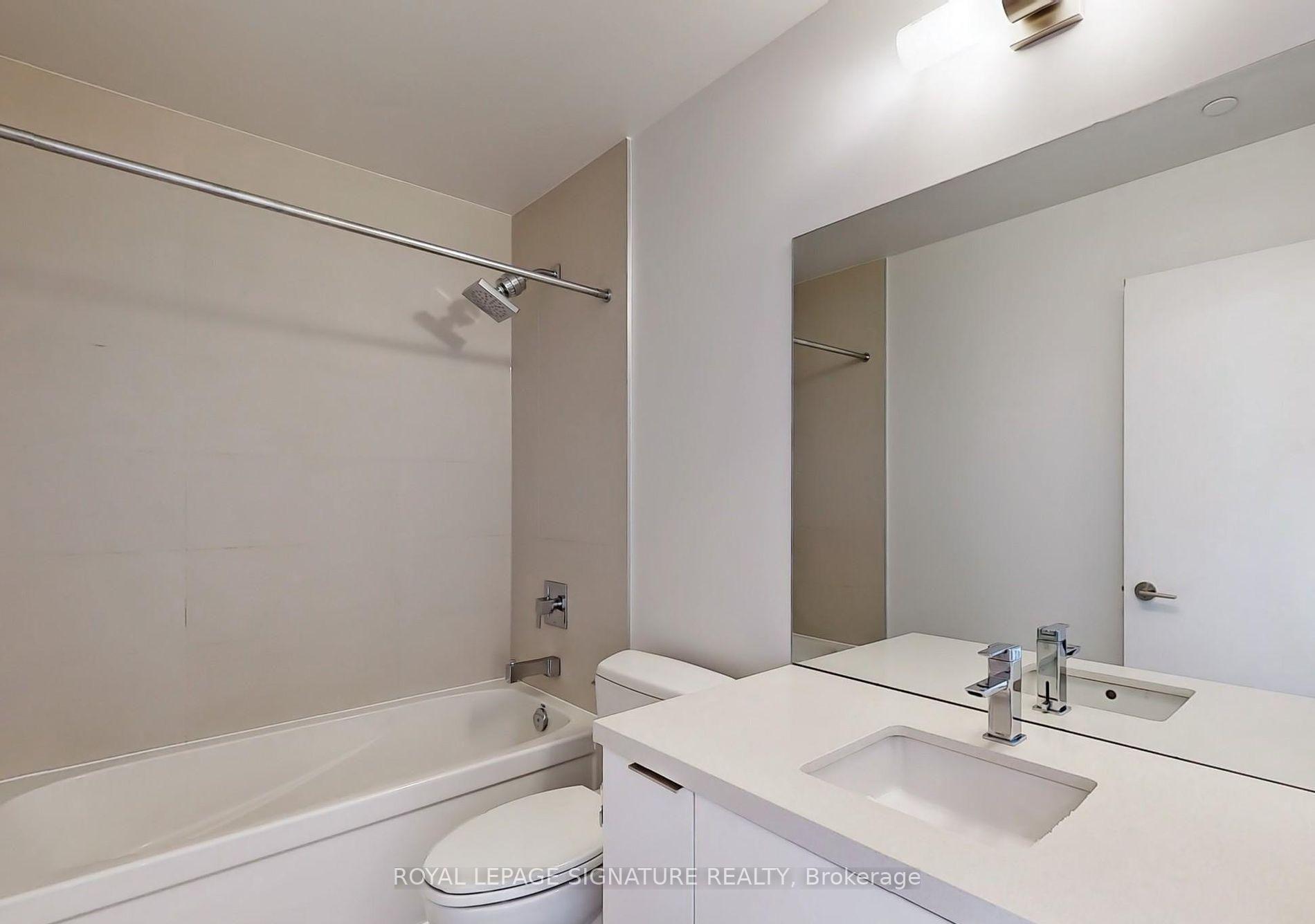 Photo 17 of Unit 3710, 8 Eglinton Avenue E, Toronto, Mount Pleasant West — HOMEH