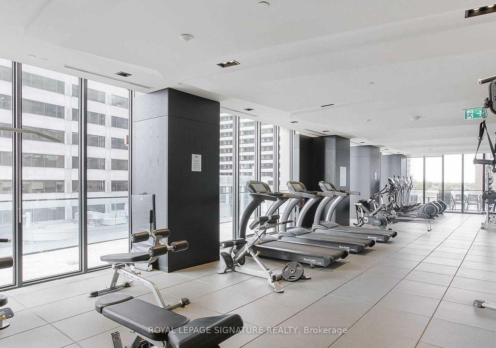 Photo 22 of Unit 3710, 8 Eglinton Avenue E, Toronto, Mount Pleasant West — HOMEH