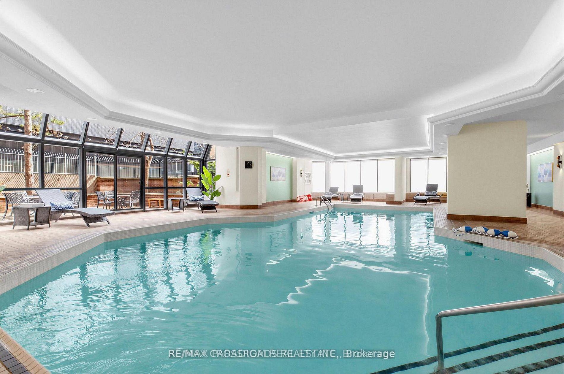 Photo 9 of Unit Ph12, 633 Bay Street, Toronto, Bay Street Corridor — HOMEH