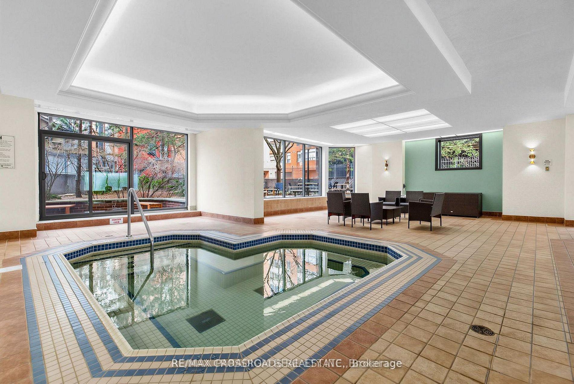 Photo 10 of Unit Ph12, 633 Bay Street, Toronto, Bay Street Corridor — HOMEH