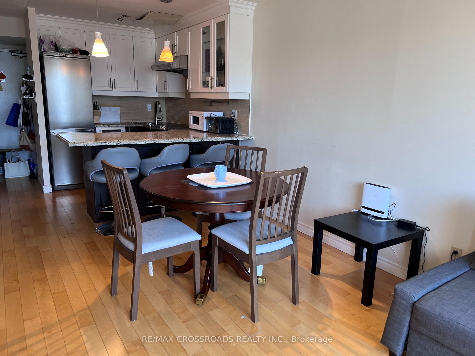 Photo 14 of Unit Ph12, 633 Bay Street, Toronto, Bay Street Corridor — HOMEH