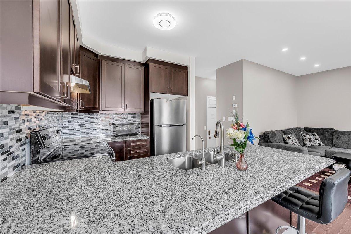 Photo 15 of 320 Ridge Road, Cambridge, Preston Heights — HOMEH