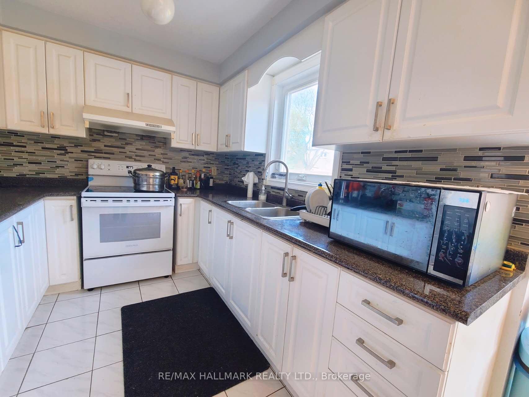 Photo 7 of 63 Cairns Drive, Markham, Raymerville — HOMEH