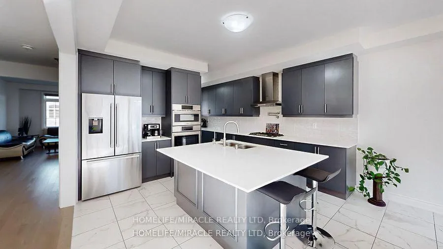 Photo 12 of 34 James Walker Avenue, Caledon, Caledon East — HOMEH