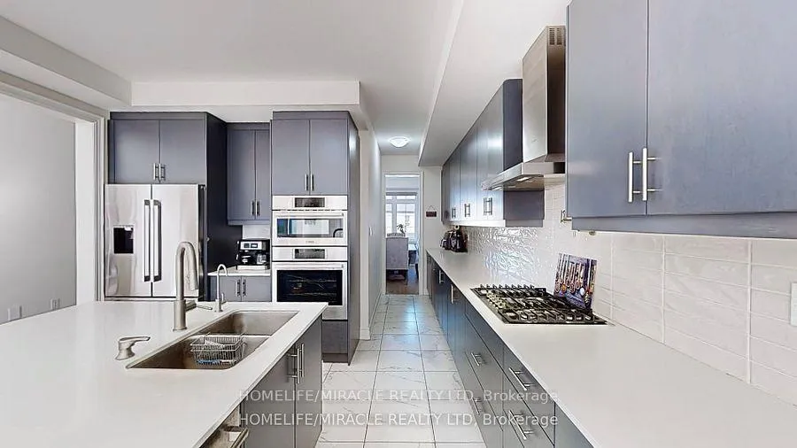 Photo 14 of 34 James Walker Avenue, Caledon, Caledon East — HOMEH
