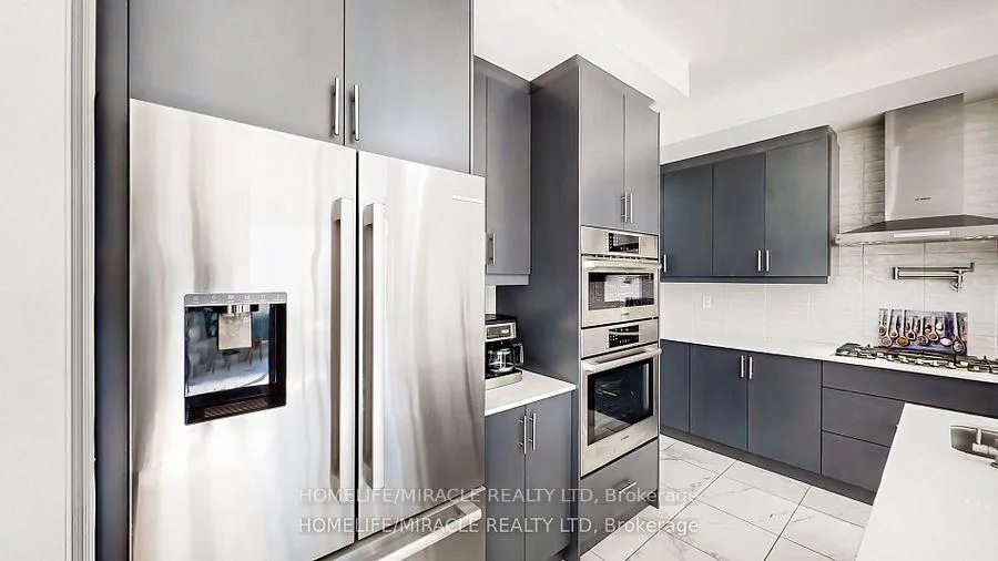 Photo 15 of 34 James Walker Avenue, Caledon, Caledon East — HOMEH