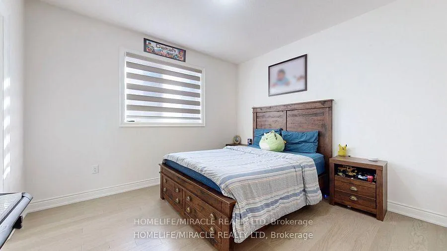 Photo 35 of 34 James Walker Avenue, Caledon, Caledon East — HOMEH