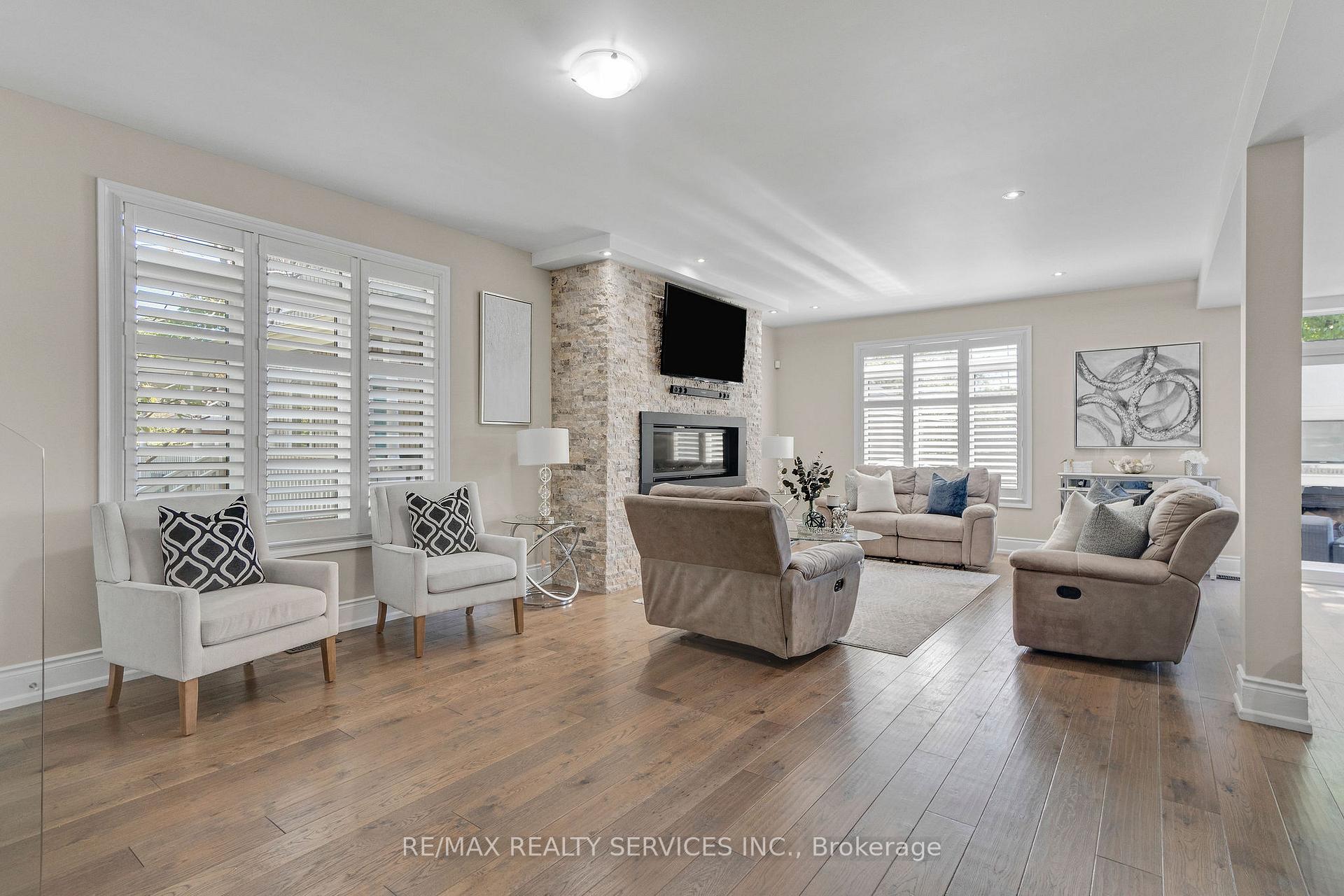 Photo 7 of 958 Beach Boulevard, Hamilton, Hamilton Beach — HOMEH