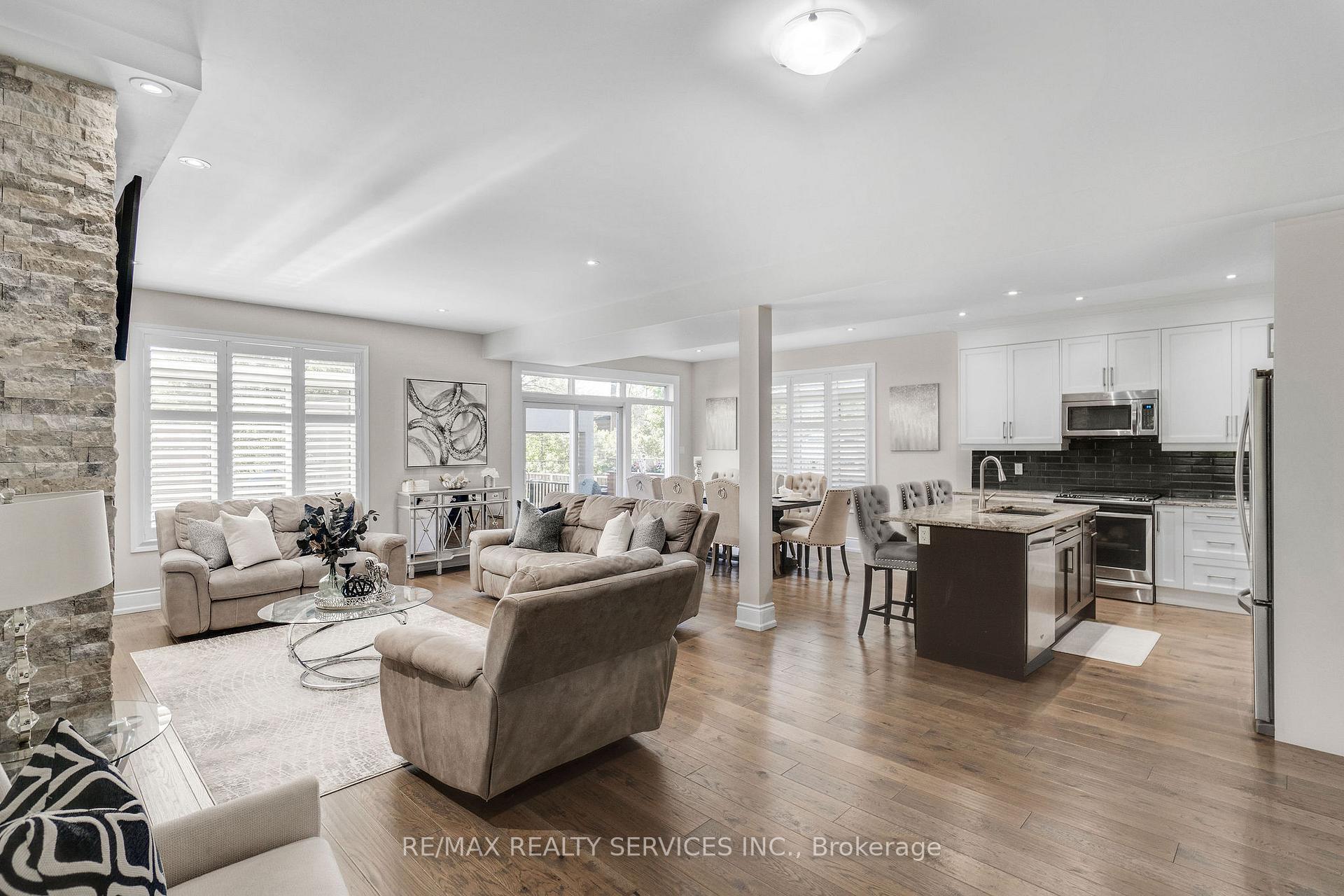 Photo 8 of 958 Beach Boulevard, Hamilton, Hamilton Beach — HOMEH