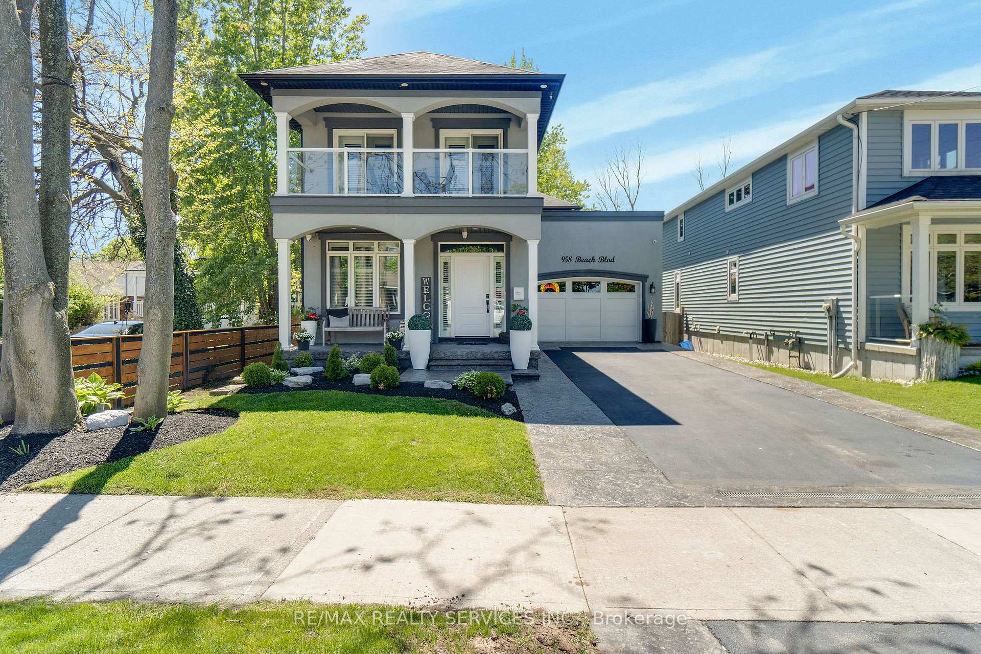Photo of 958 Beach Boulevard