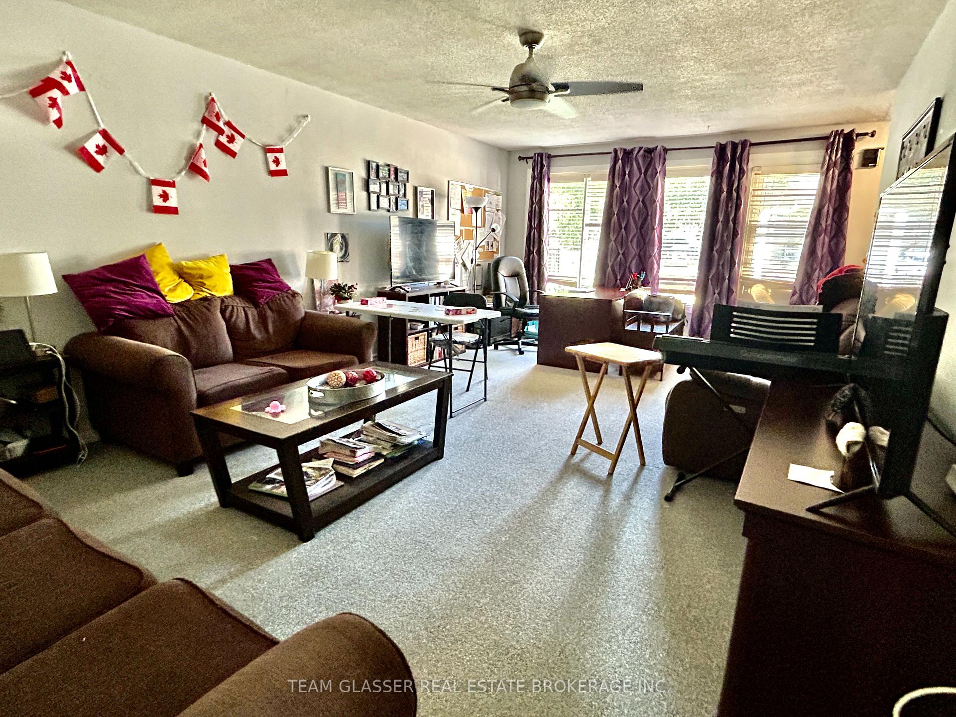 Photo 2 of 274 Blackacres Boulevard, London, North F — HOMEH