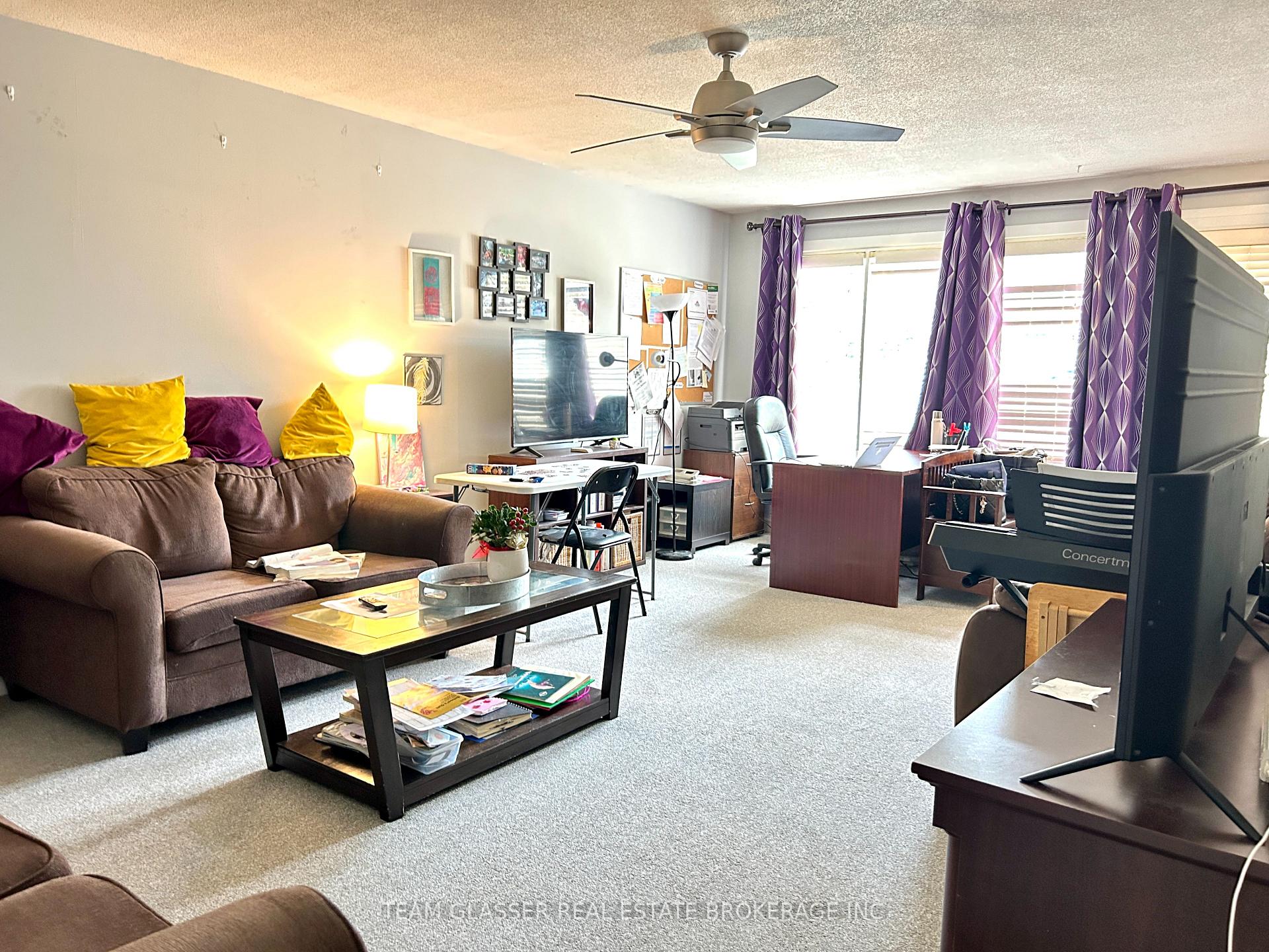 Photo 31 of 274 Blackacres Boulevard, London, North F — HOMEH