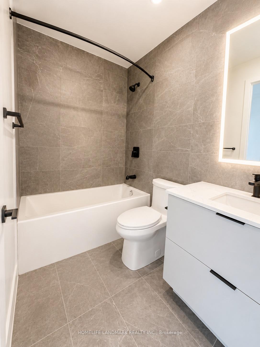 Photo 4 of Unit 3904, 609 Sherbourne Street, Toronto, North St. James Town — HOMEH