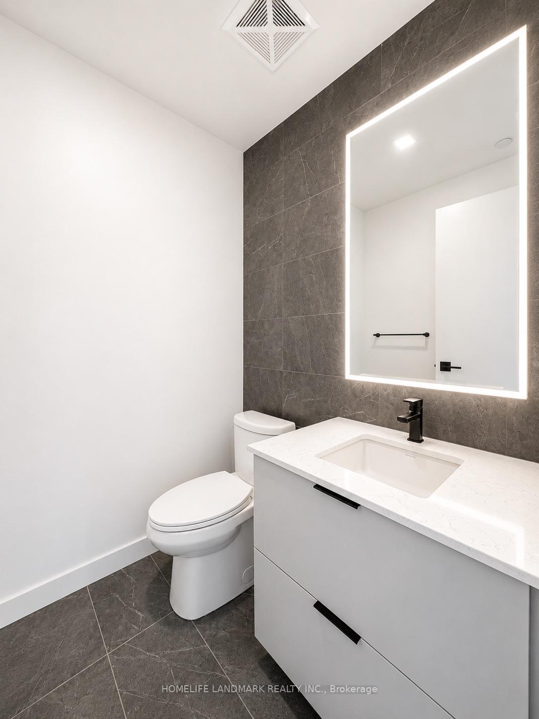 Photo 5 of Unit 3904, 609 Sherbourne Street, Toronto, North St. James Town — HOMEH