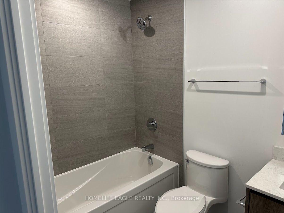Photo 12 of Unit 303, 8188 Yonge Street, Vaughan, Uplands — HOMEH