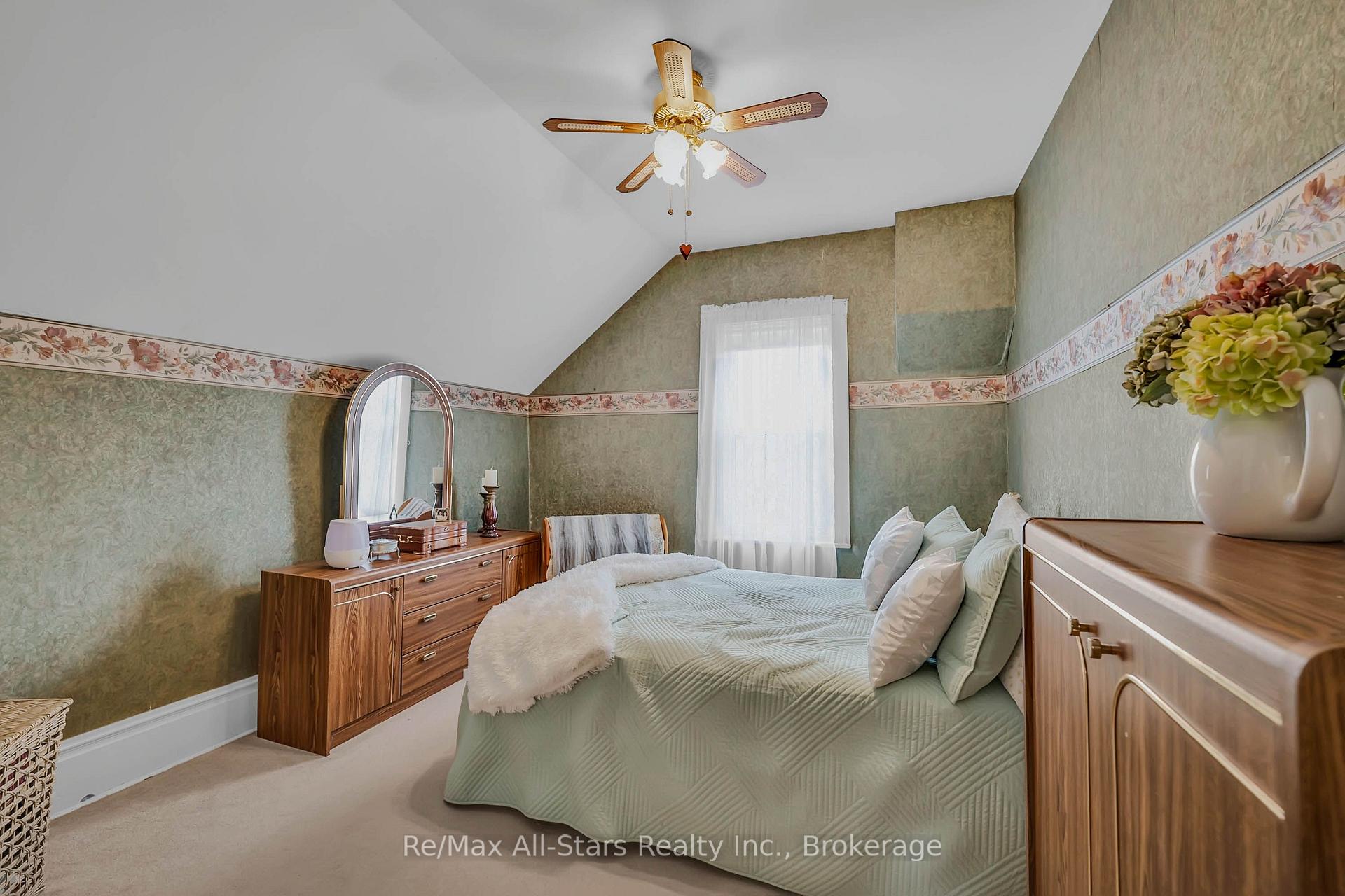 Photo 26 of 12 North Street, Kawartha Lakes, Fenelon Falls — HOMEH