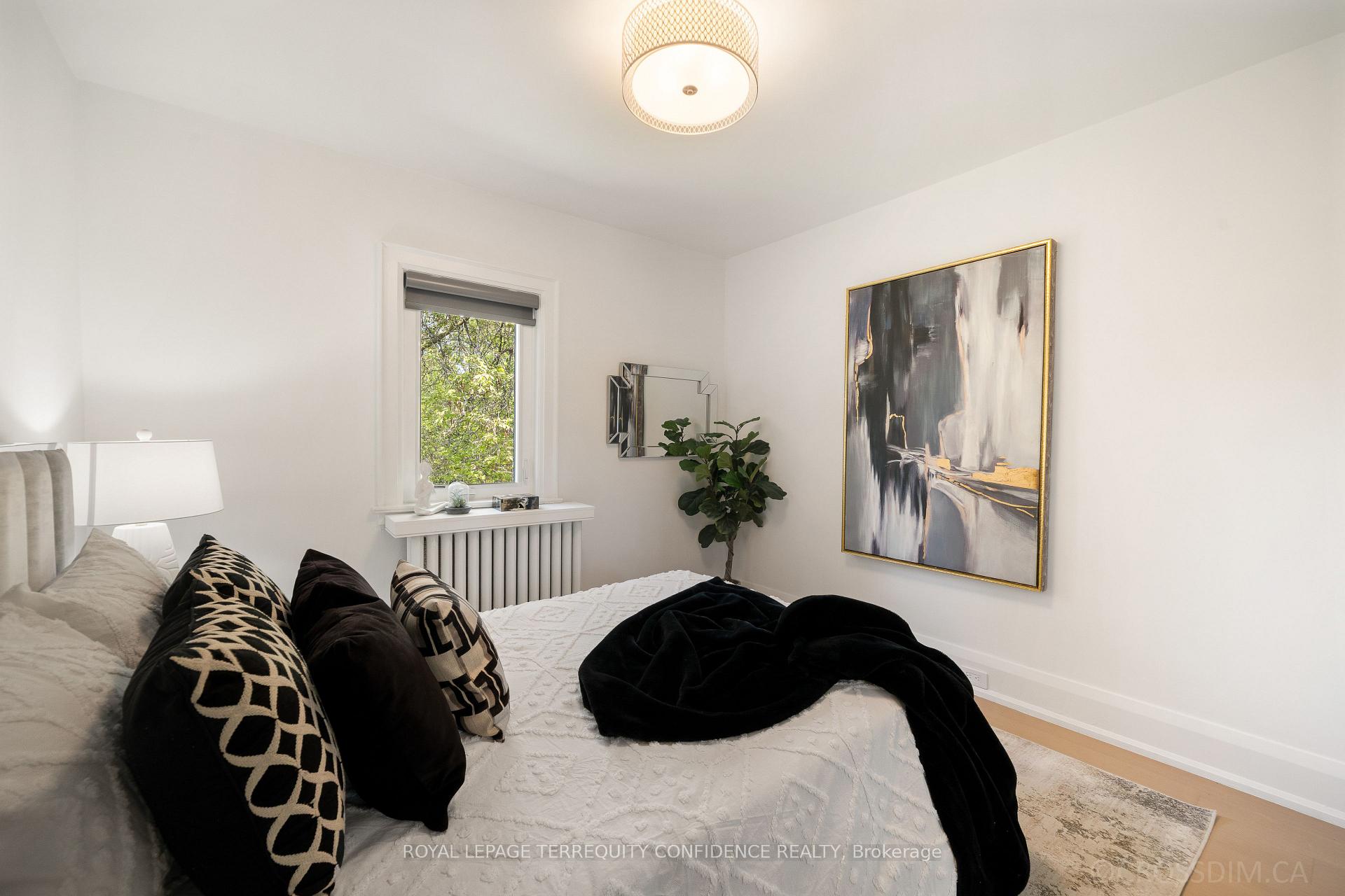 Photo 16 of 68 Cranbrooke Avenue, Toronto, Lawrence Park North — HOMEH