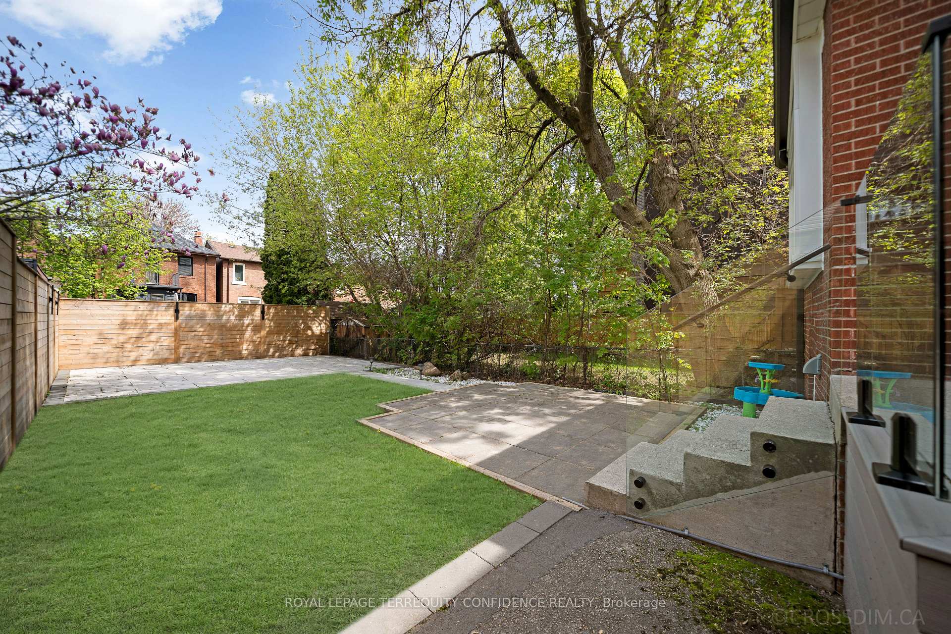 Photo 27 of 68 Cranbrooke Avenue, Toronto, Lawrence Park North — HOMEH