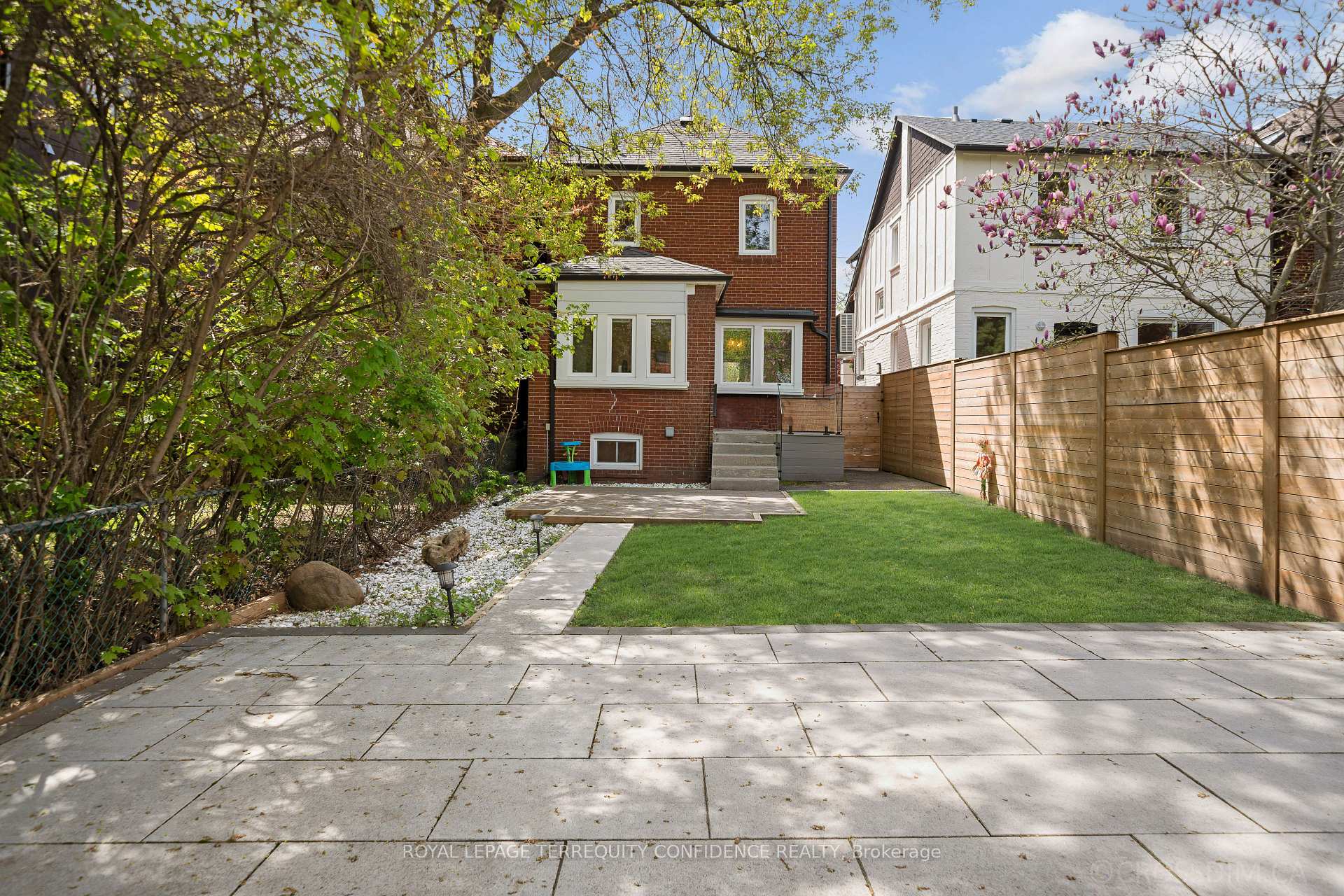 Photo 30 of 68 Cranbrooke Avenue, Toronto, Lawrence Park North — HOMEH