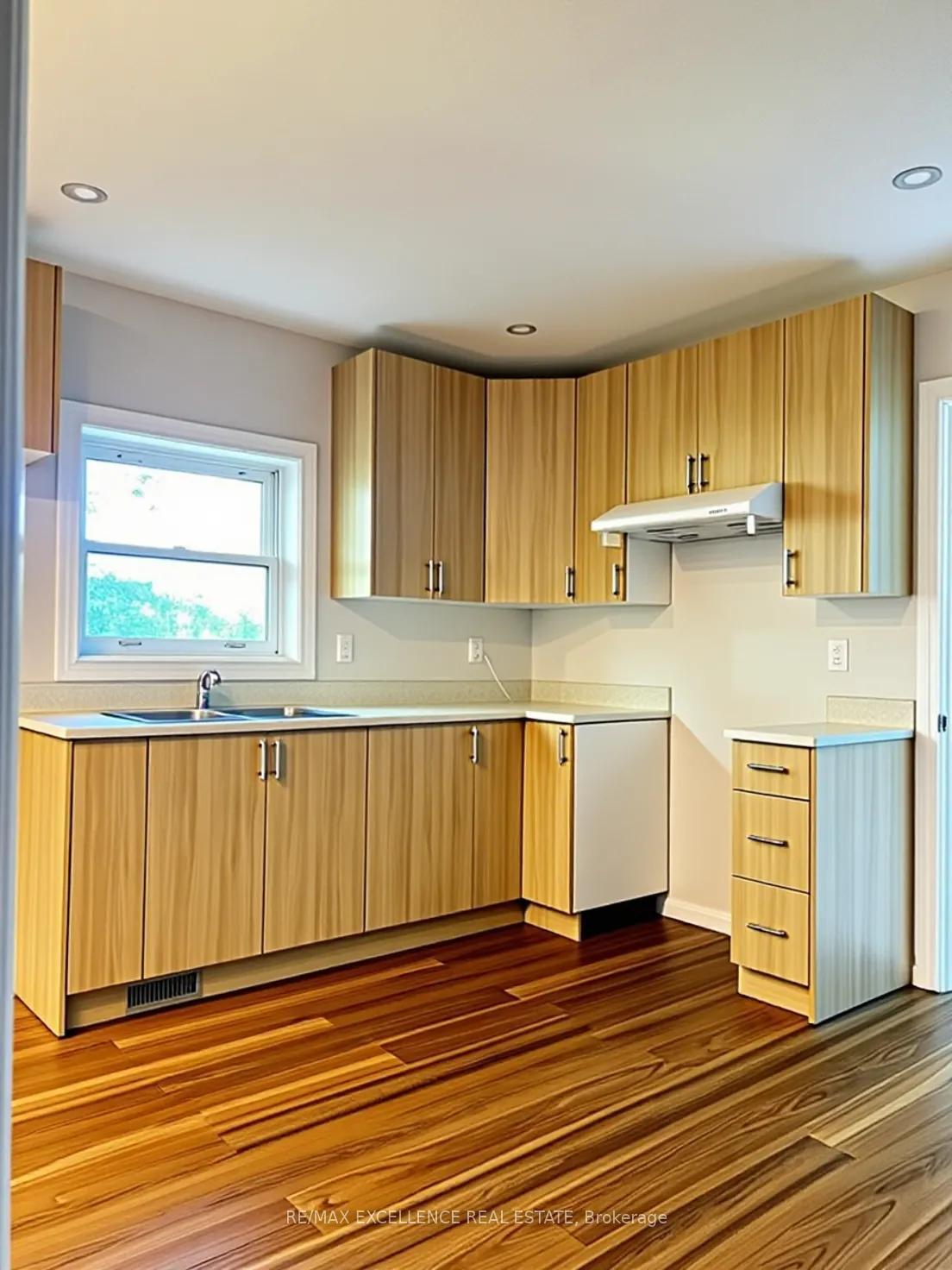 Photo 6 of 4255 Stanley Avenue, Niagara Falls, Cherrywood — HOMEH