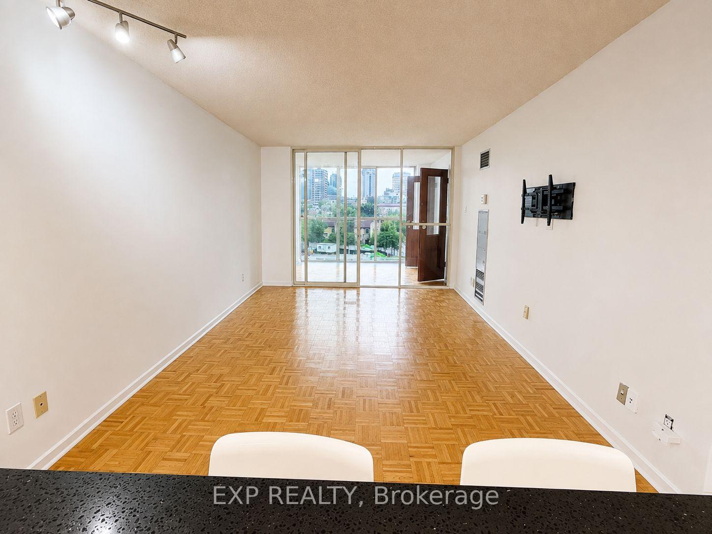 Photo 3 of Unit 705, 15 Maitland Place, Toronto, Cabbagetown-South St. James Town — HOMEH
