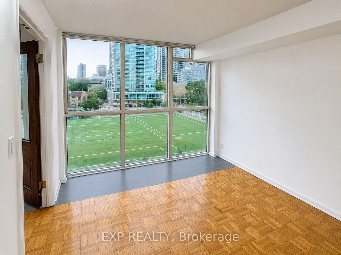 Photo 6 of Unit 705, 15 Maitland Place, Toronto, Cabbagetown-South St. James Town — HOMEH