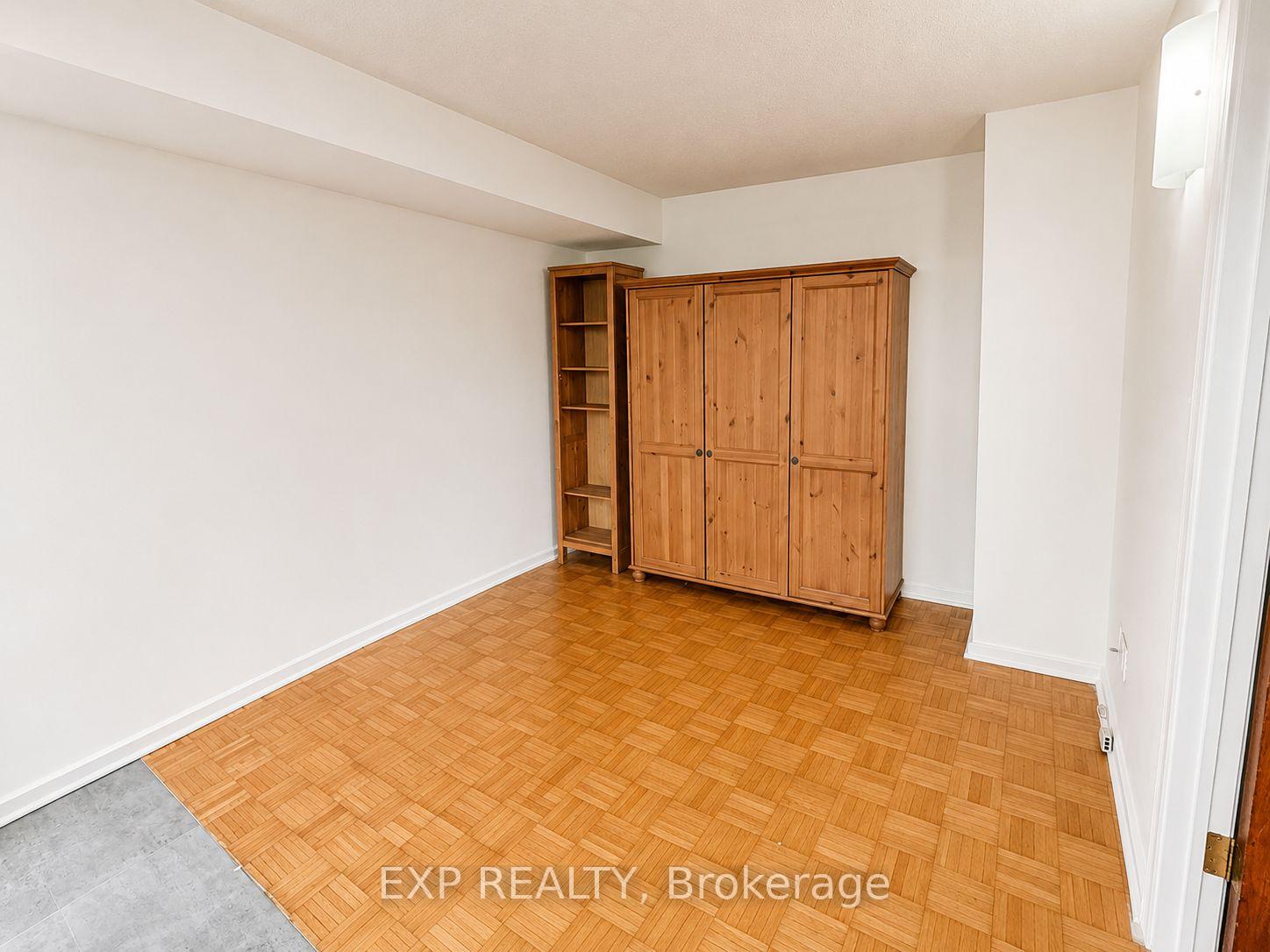 Photo 7 of Unit 705, 15 Maitland Place, Toronto, Cabbagetown-South St. James Town — HOMEH