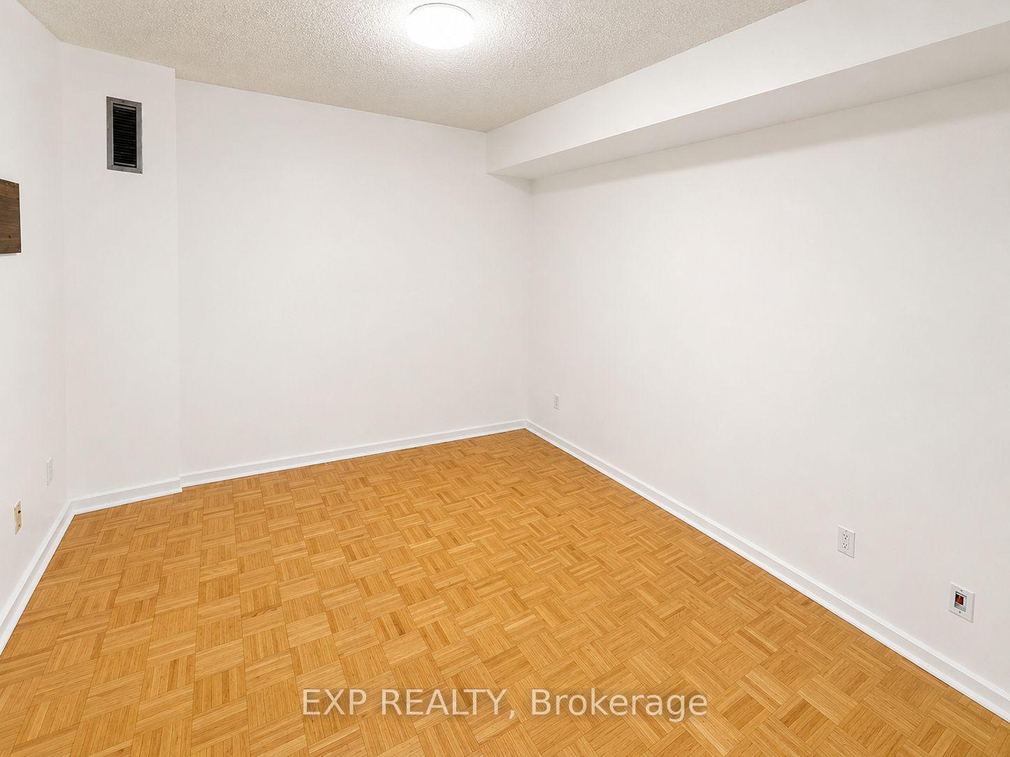 Photo 8 of Unit 705, 15 Maitland Place, Toronto, Cabbagetown-South St. James Town — HOMEH