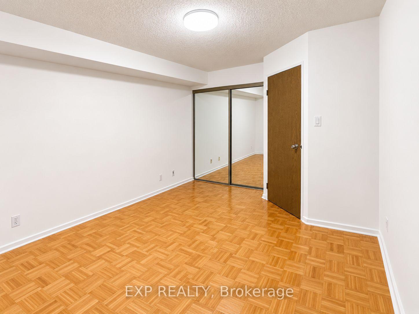 Photo 9 of Unit 705, 15 Maitland Place, Toronto, Cabbagetown-South St. James Town — HOMEH