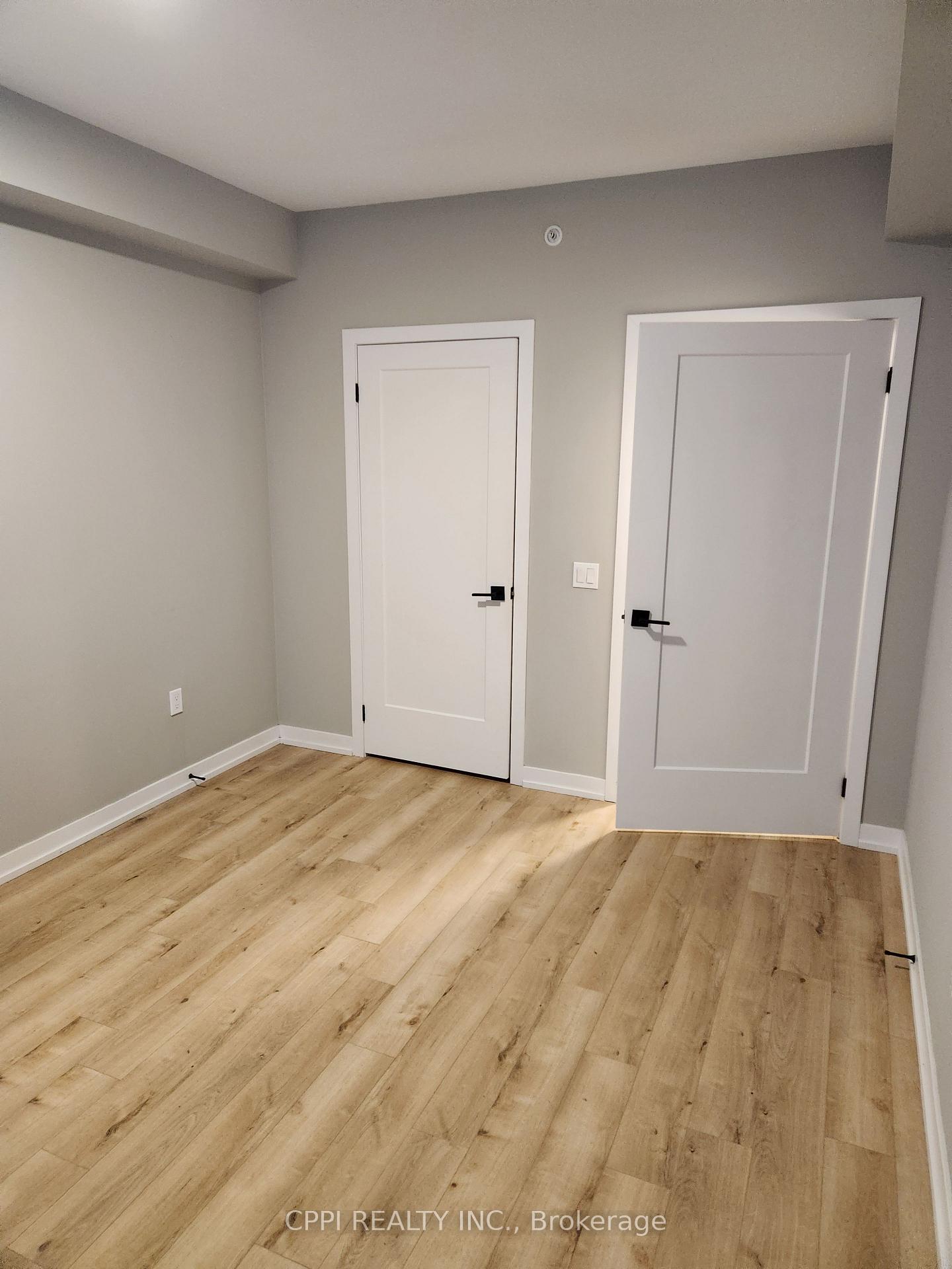 Photo 5 of Unit 216, 70 King Street E, Oshawa, O'Neill — HOMEH