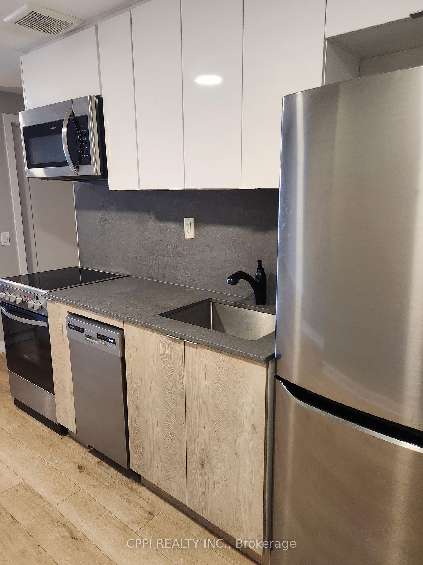 Photo 8 of Unit 216, 70 King Street E, Oshawa, O'Neill — HOMEH