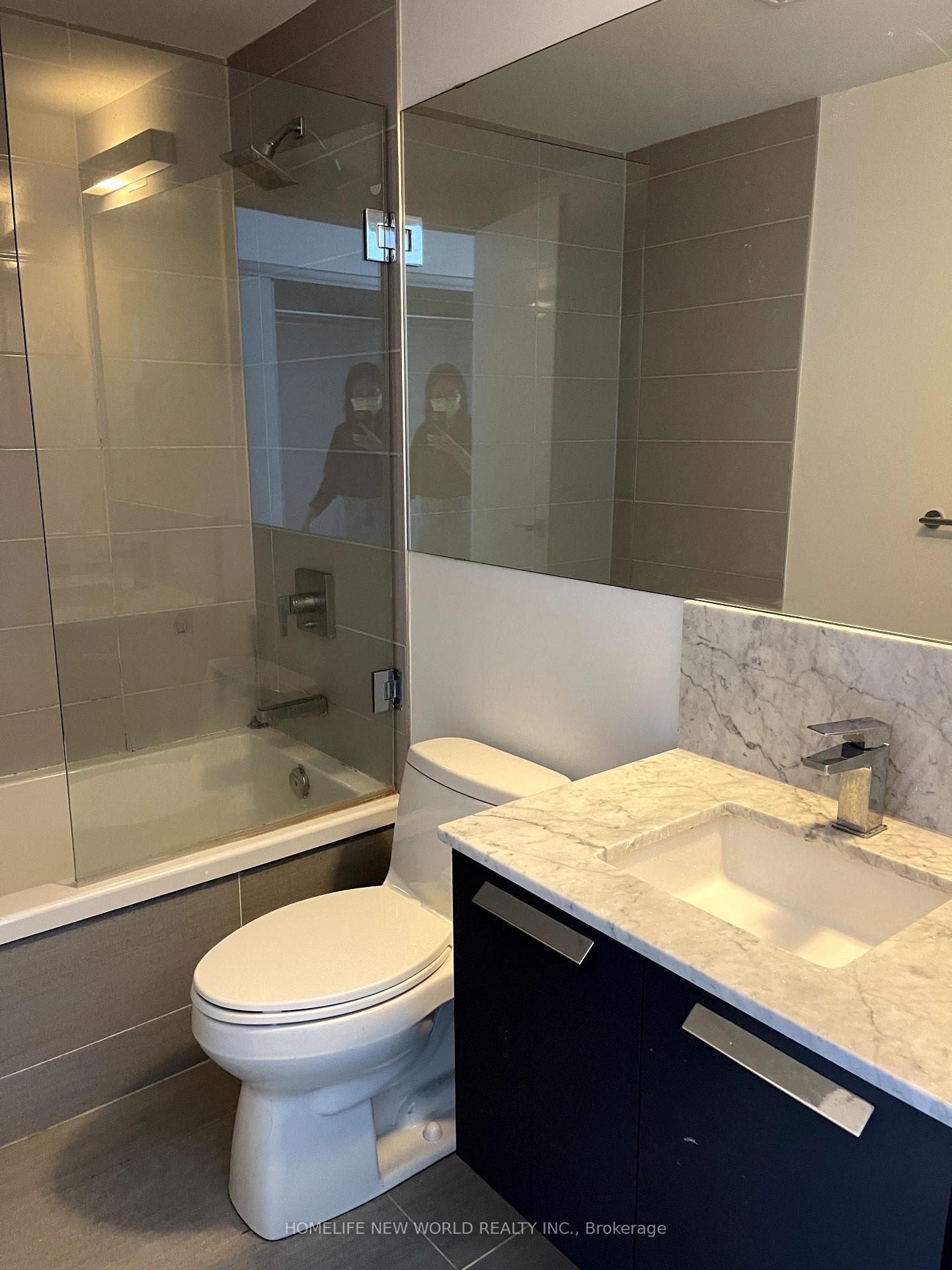 Photo 8 of Unit 908, 28 Wellesley Street E, Toronto, Church-Yonge Corridor — HOMEH